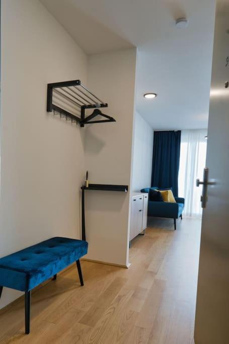 Modern Apartment Near Stadtpark Bécs Kültér fotó
