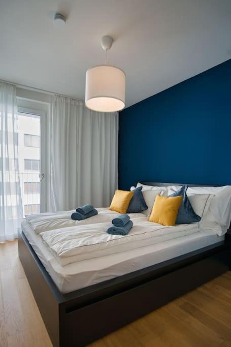 Modern Apartment Near Stadtpark Bécs Kültér fotó